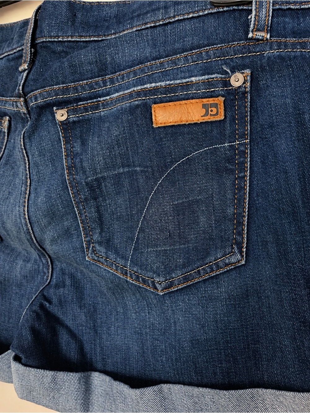 Joe’s Jeans Women’s “Sammy” Stitched, Cuffed Denim Vintage Inspired Shorts - Picture 6 of 9